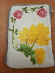 Cell phone purse